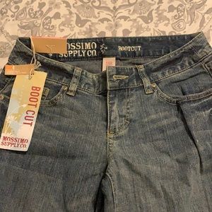 NWT bootcut jeans 👖